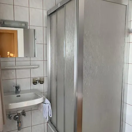 Bella Vista - Und Garni